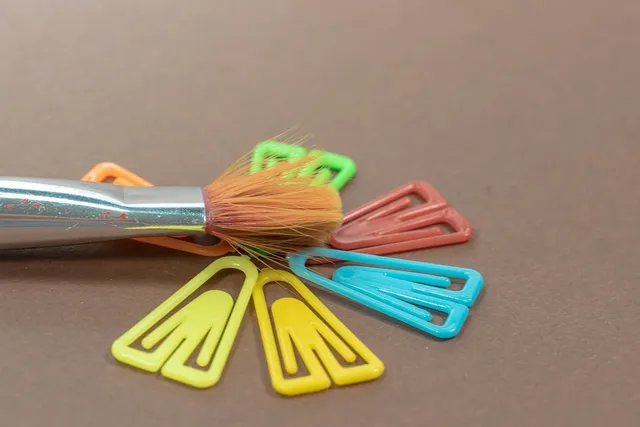 travel brush