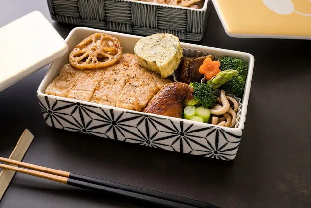 kids union lunch box