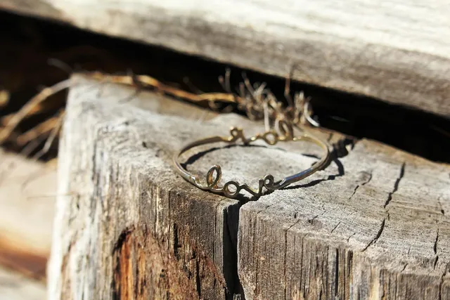 grounding bracelet