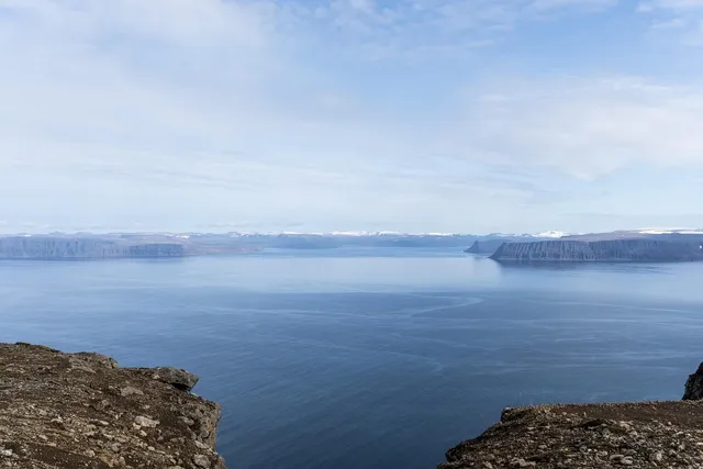 fjords of Iceland candle